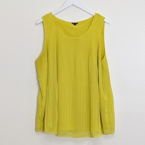 Torrid Blouse Size 1 Yellow Sleeveless Chiffon Neon 1X - Picture 1 of 7